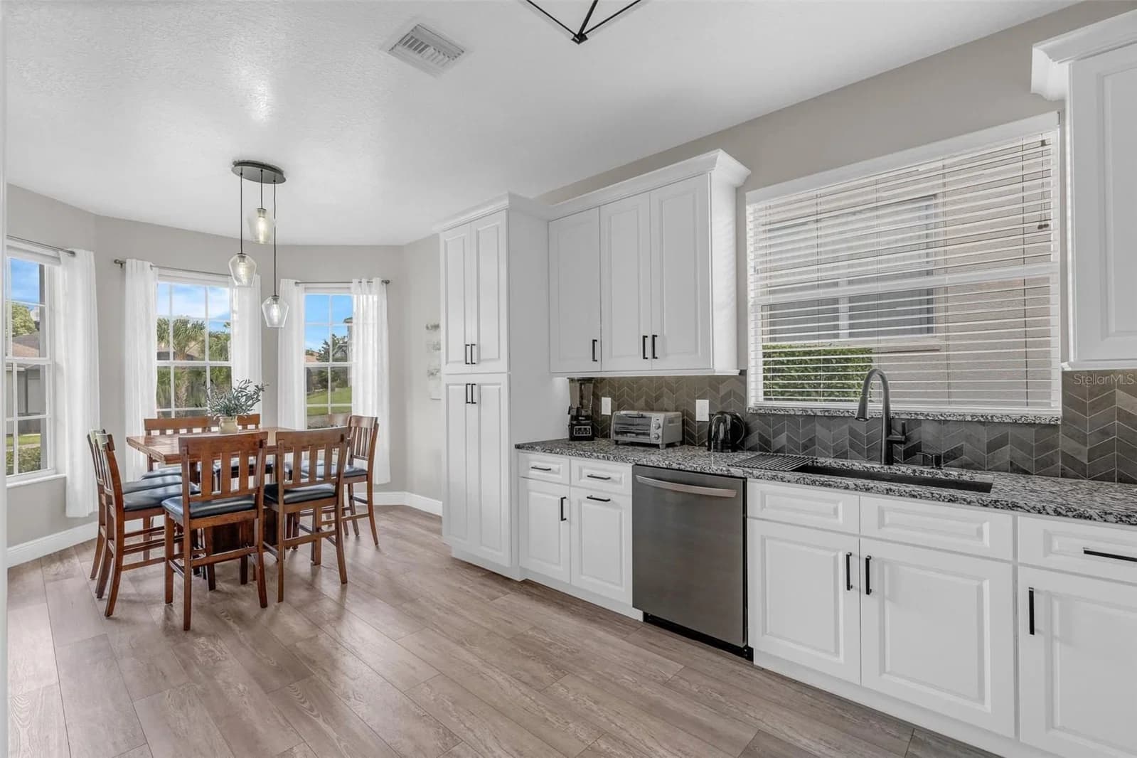 665 MONTARA 5