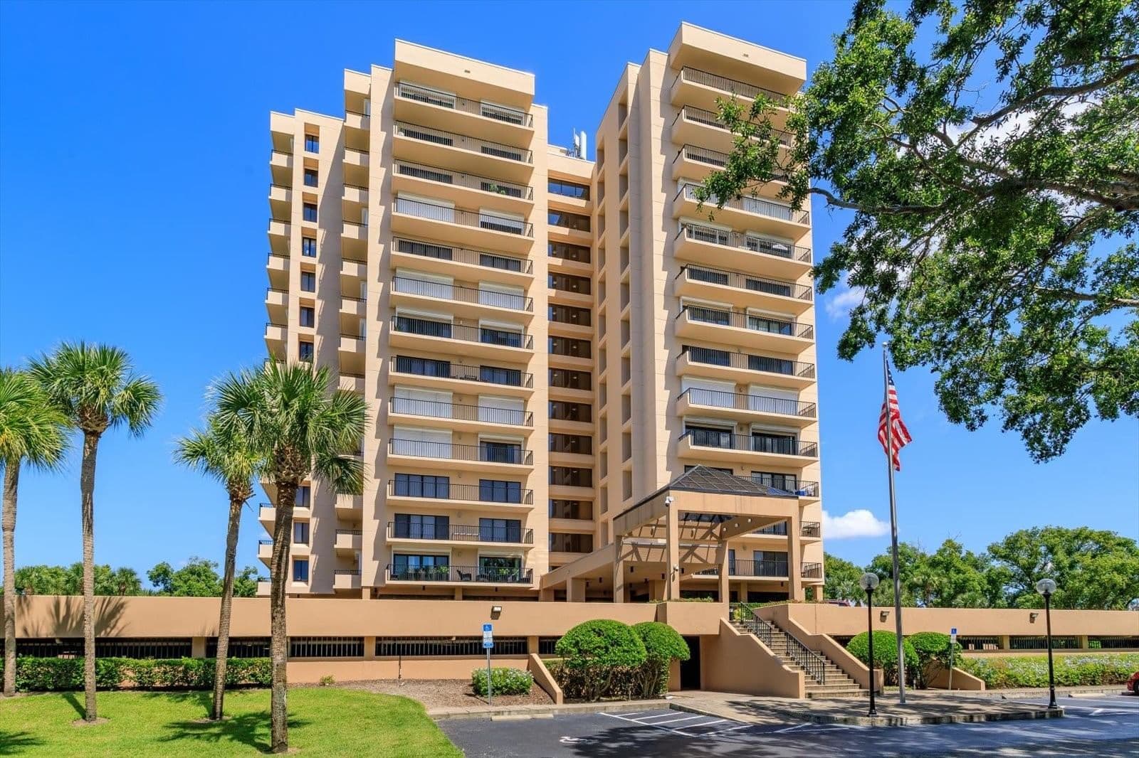7550 HINSON, Orlando, FL 32819