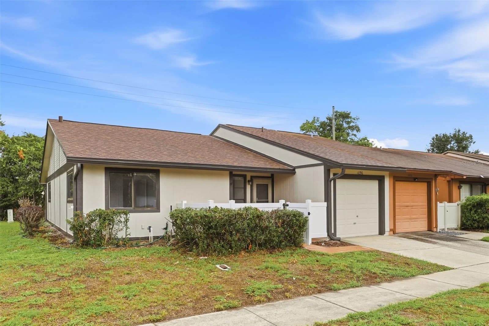 1056 SORIA, Orlando, FL 32807 2