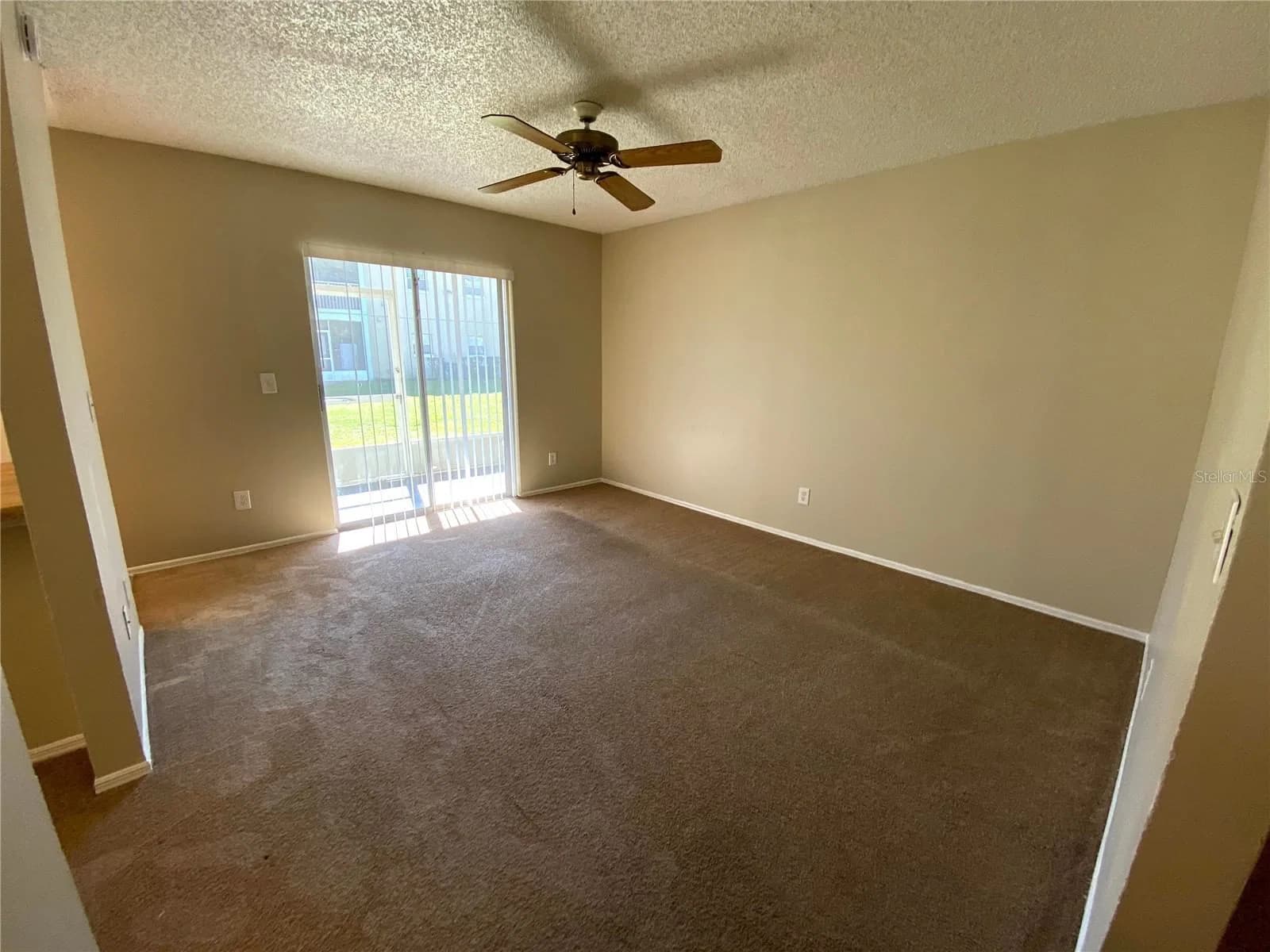 4148 PERSHING POINTE, Orlando, FL 32822 3