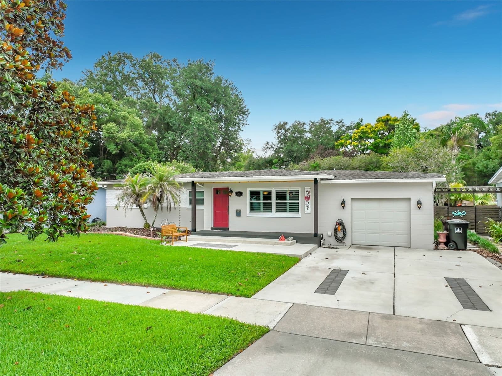 2806 VINE, Orlando, FL 32806 2