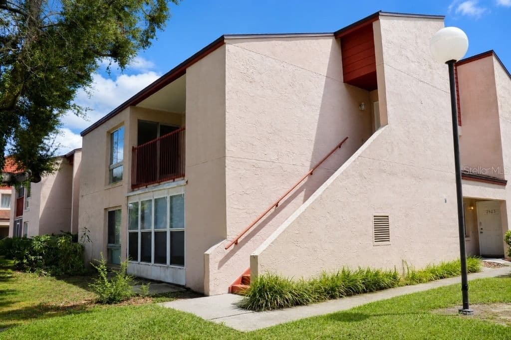 2527 CITRUS CLUB, Orlando, FL 32839