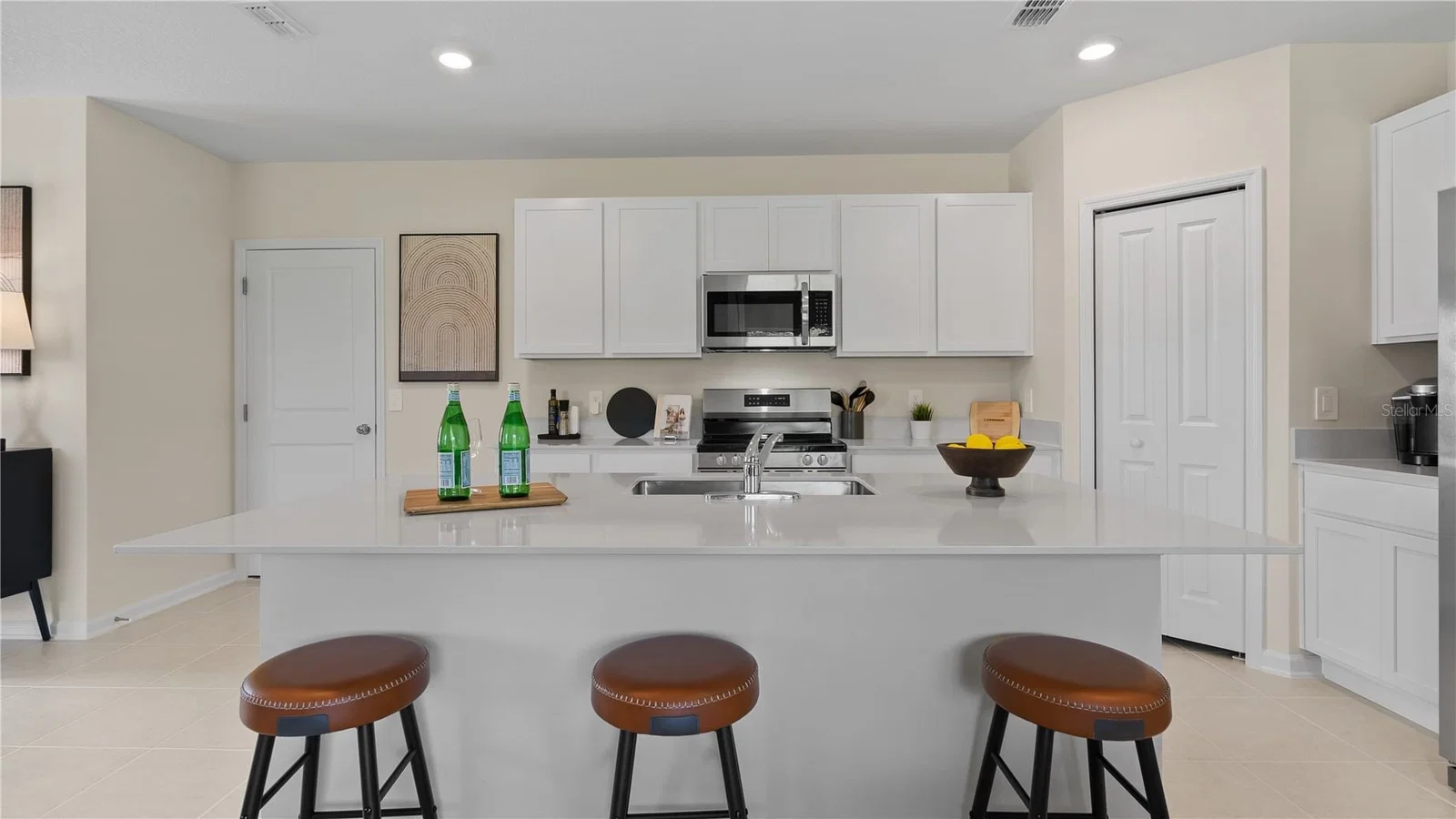 5027 OAKS RIVER 3