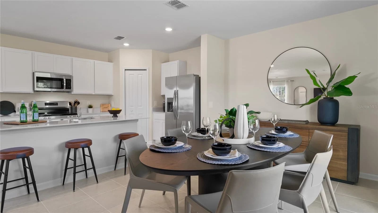 5027 OAKS RIVER 4