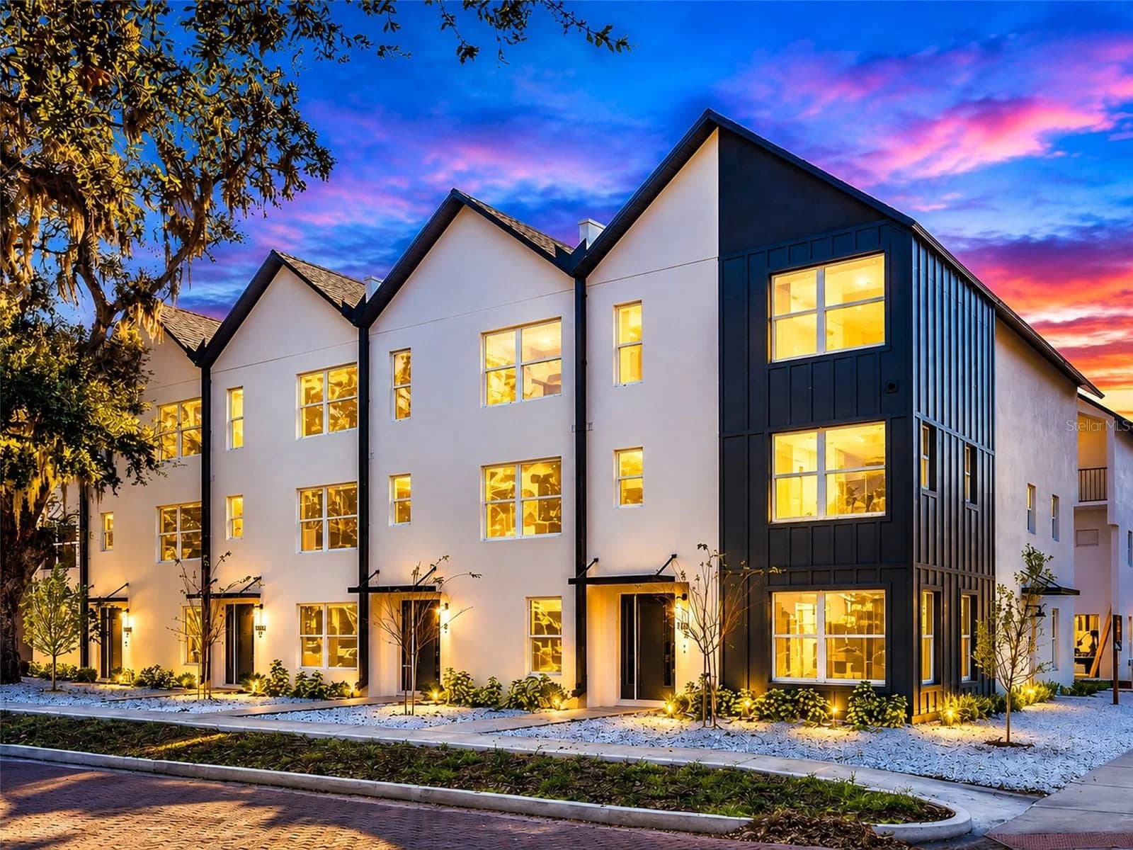 1606 PARK LAKE, Orlando, FL 32803