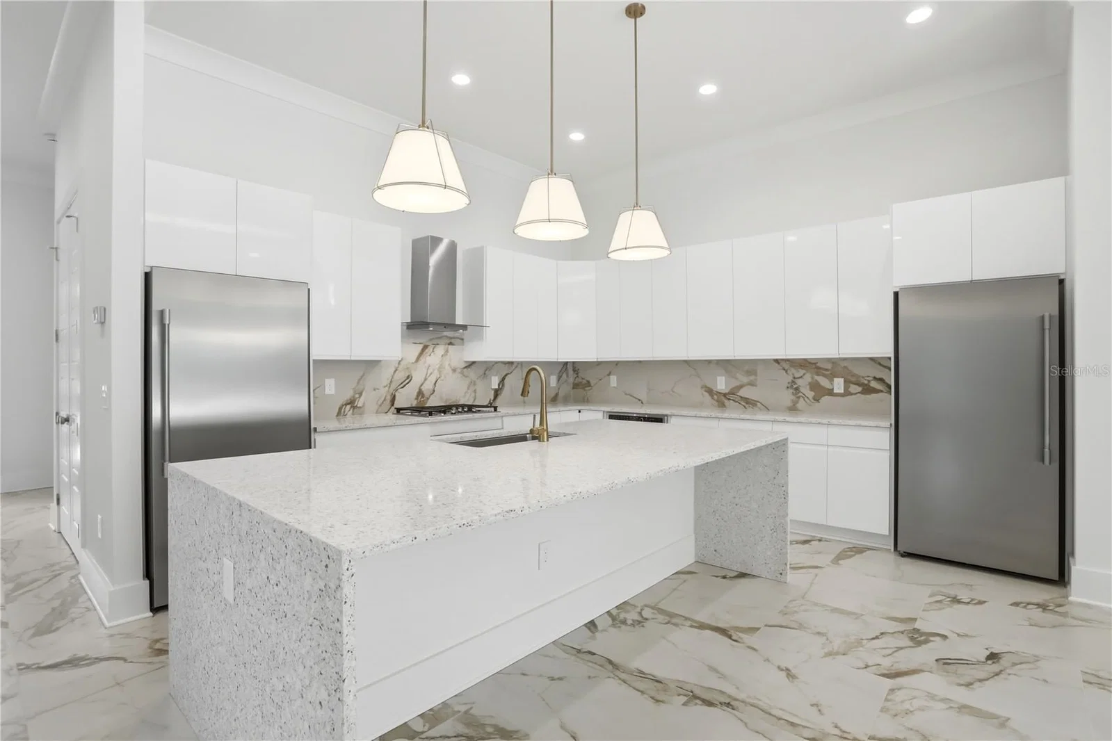 7626 WHITEMARSH, Kissimmee, FL 34747 3