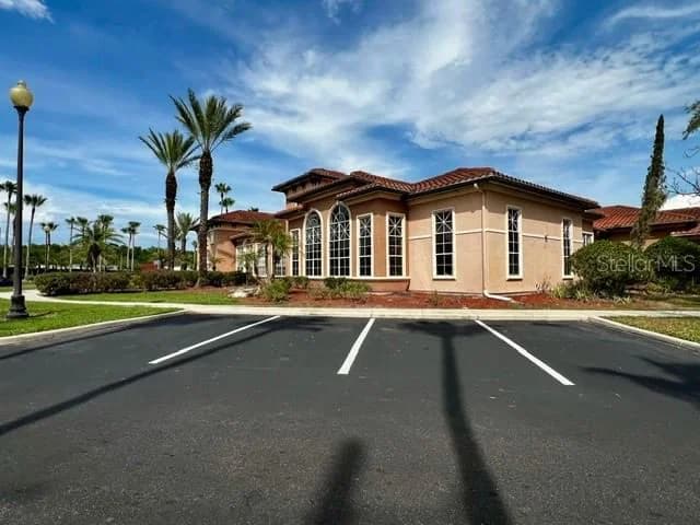 5554 METROWEST, Orlando, FL 32811 3