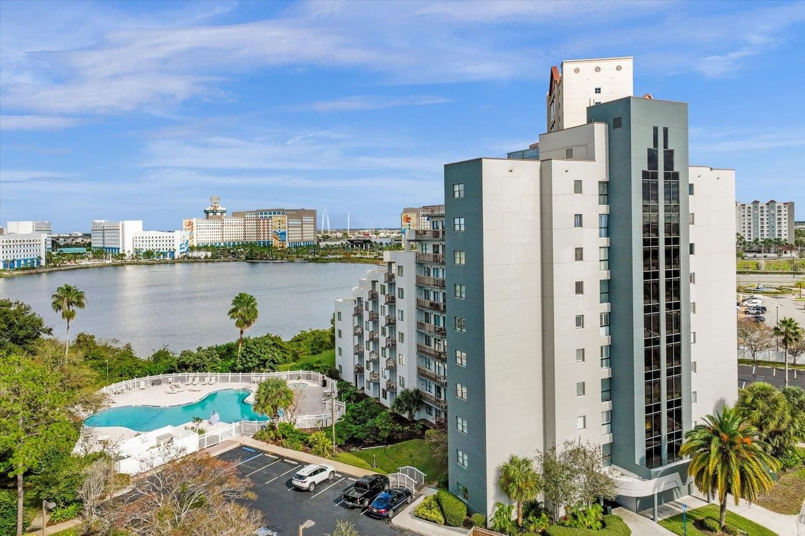 6165 CARRIER, Orlando, FL 32819