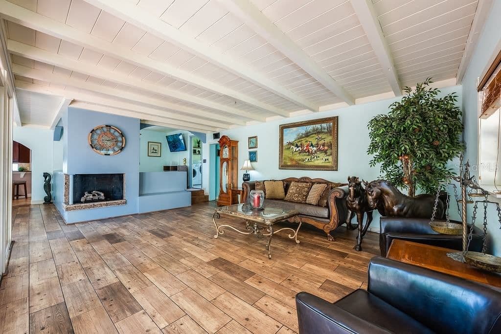 1835 OAK 4