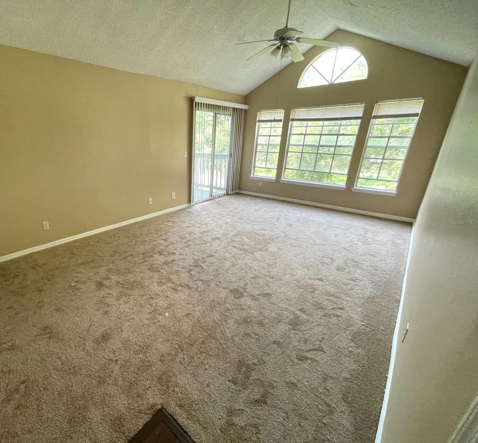 1091 HIAWASSEE 4