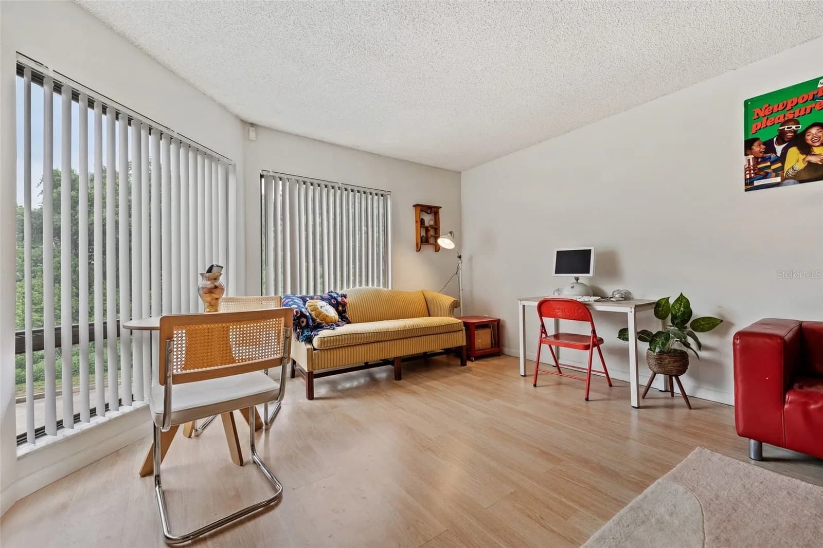 4312 LAKEWAY 5