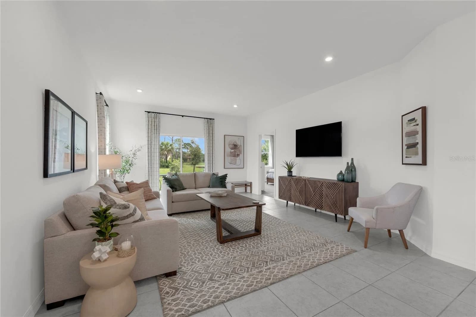 5491 MEADOW WALK 5