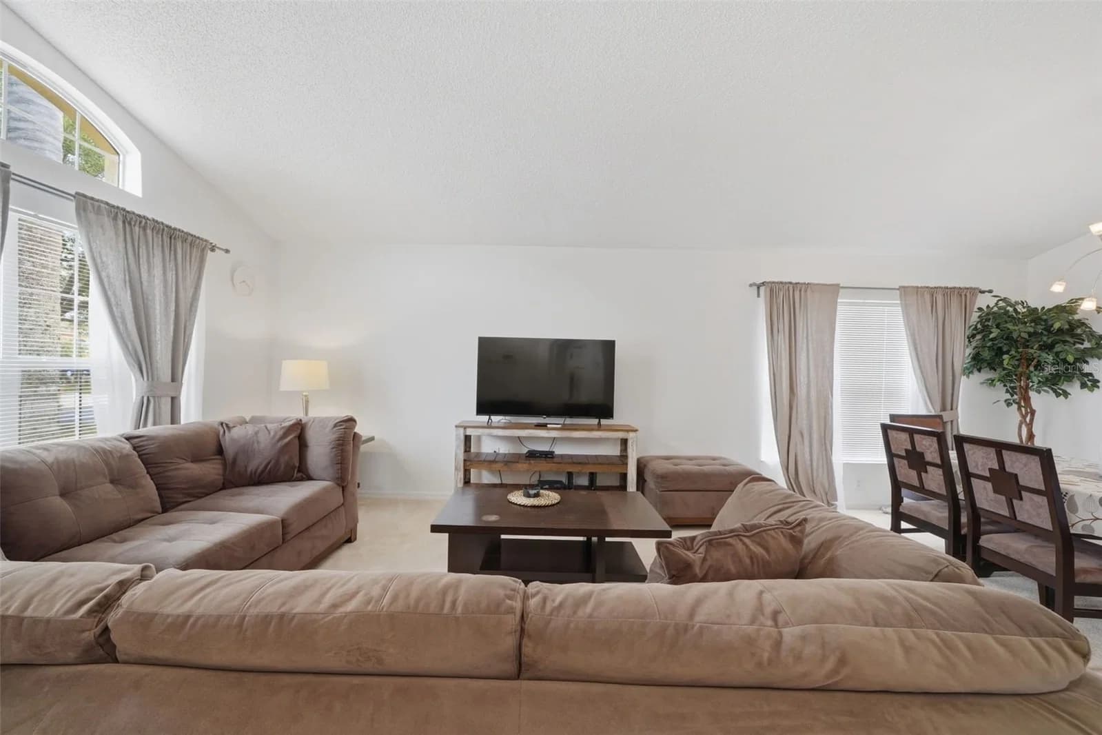 155 BAREFOOT BEACH 5
