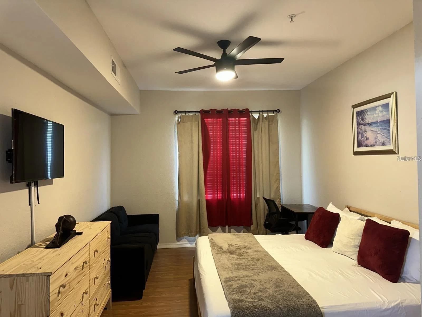 4006 VENETIAN BAY 5