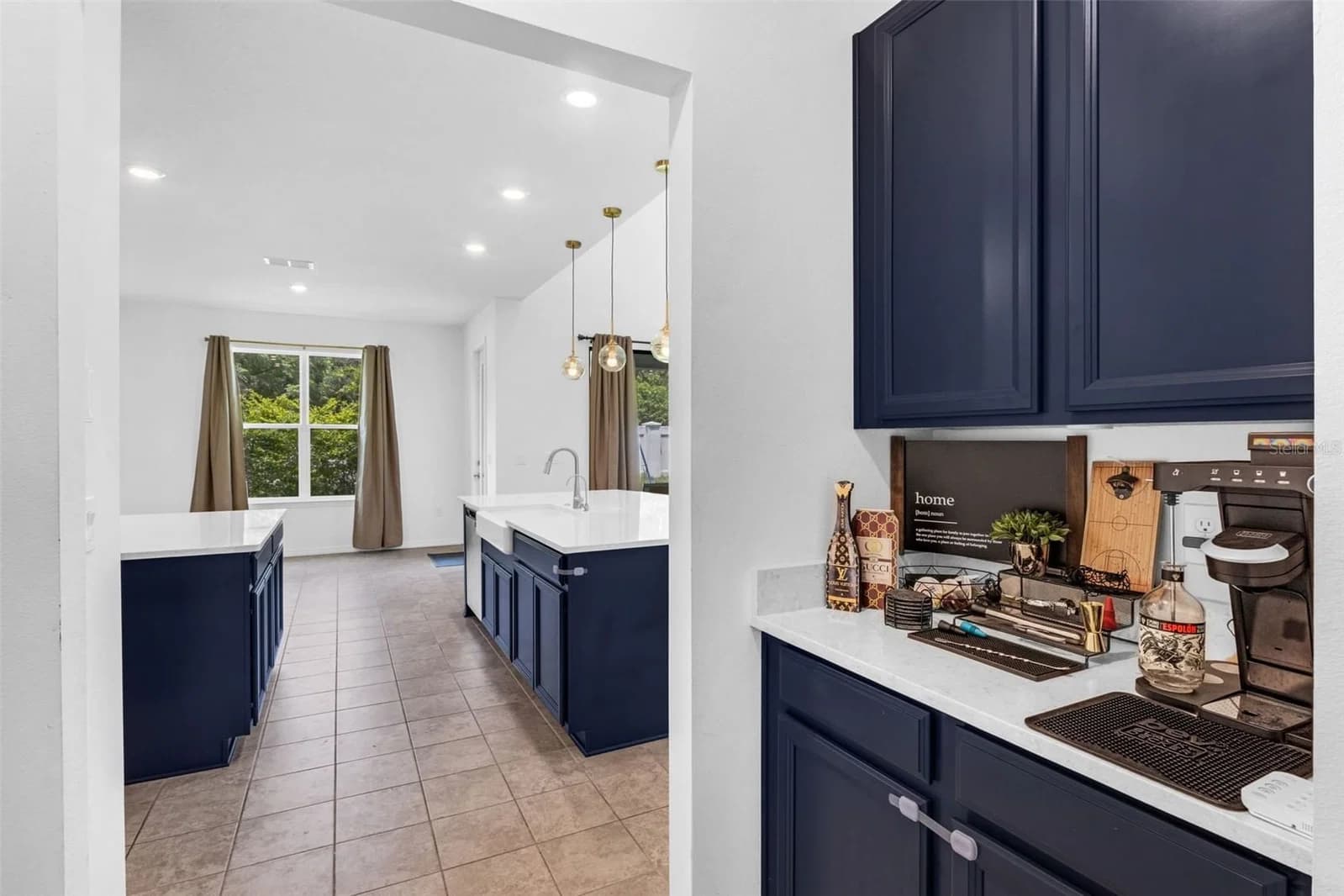 2901 AGOSTINO 4