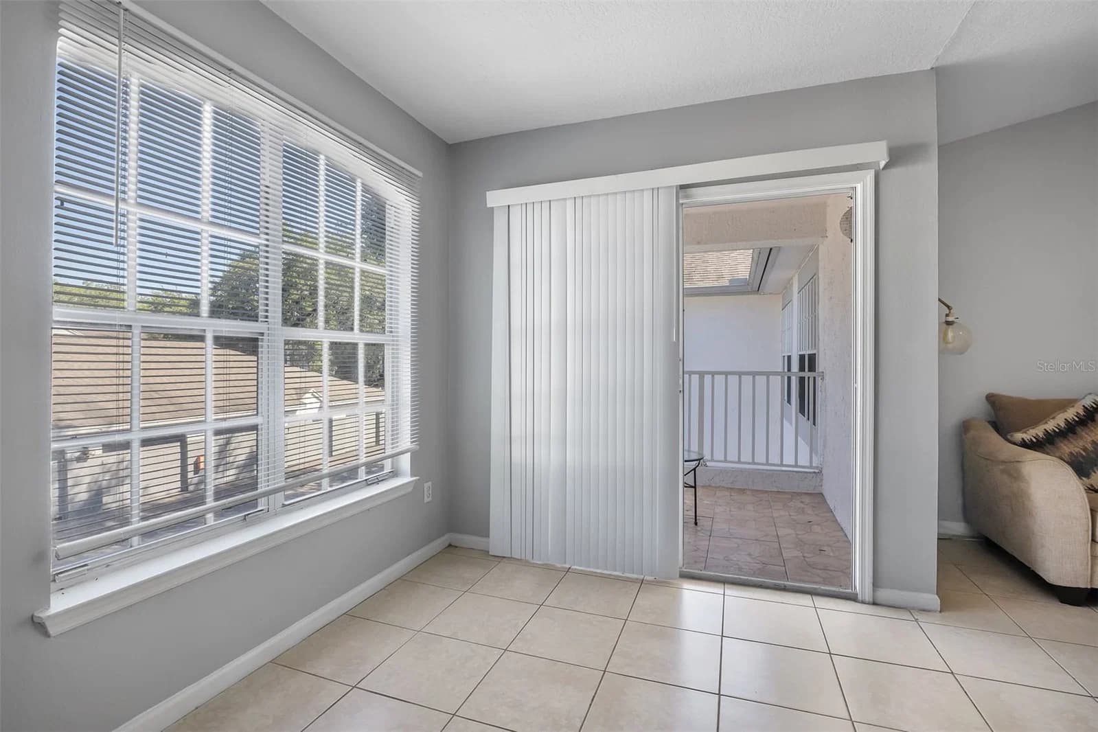 4360 KIRKMAN, Orlando, FL 32811 3