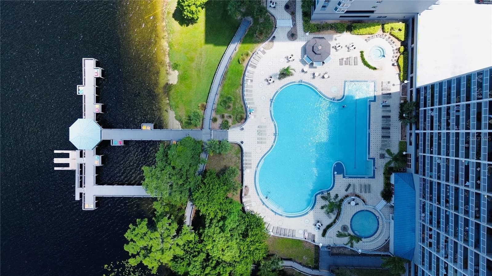13415 BLUE HERON BEACH 4