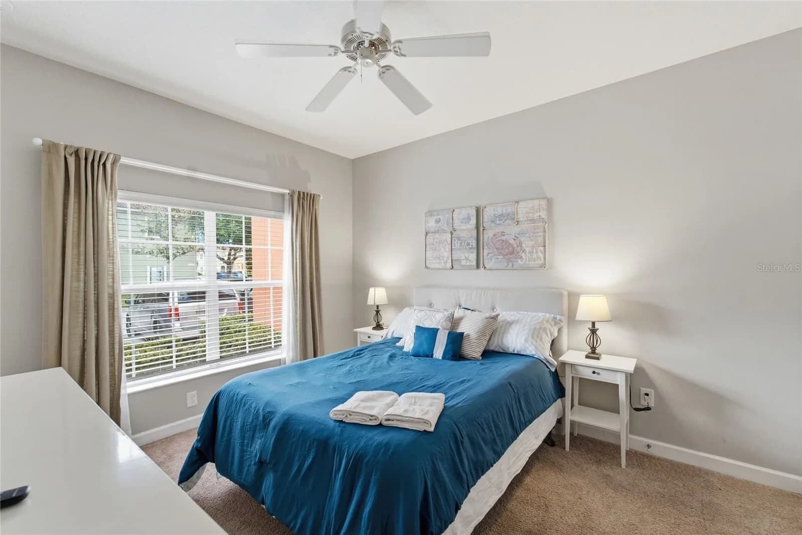 3045 BEACH PALM 4