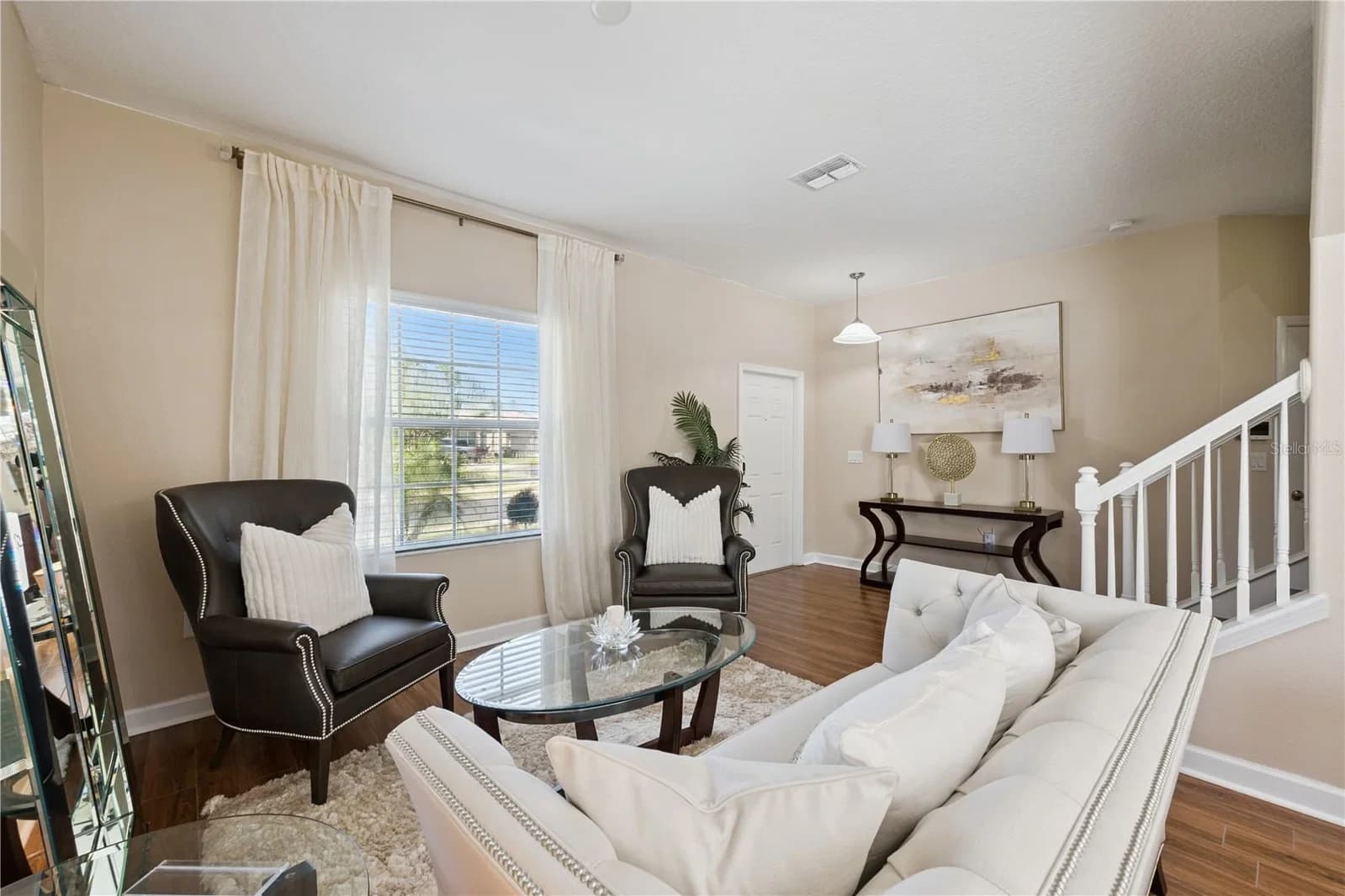 1454 LAKE SIDE 5