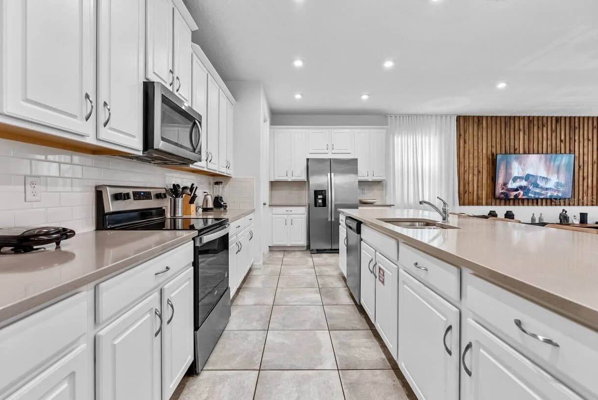 2145 FLEMING MIST 5