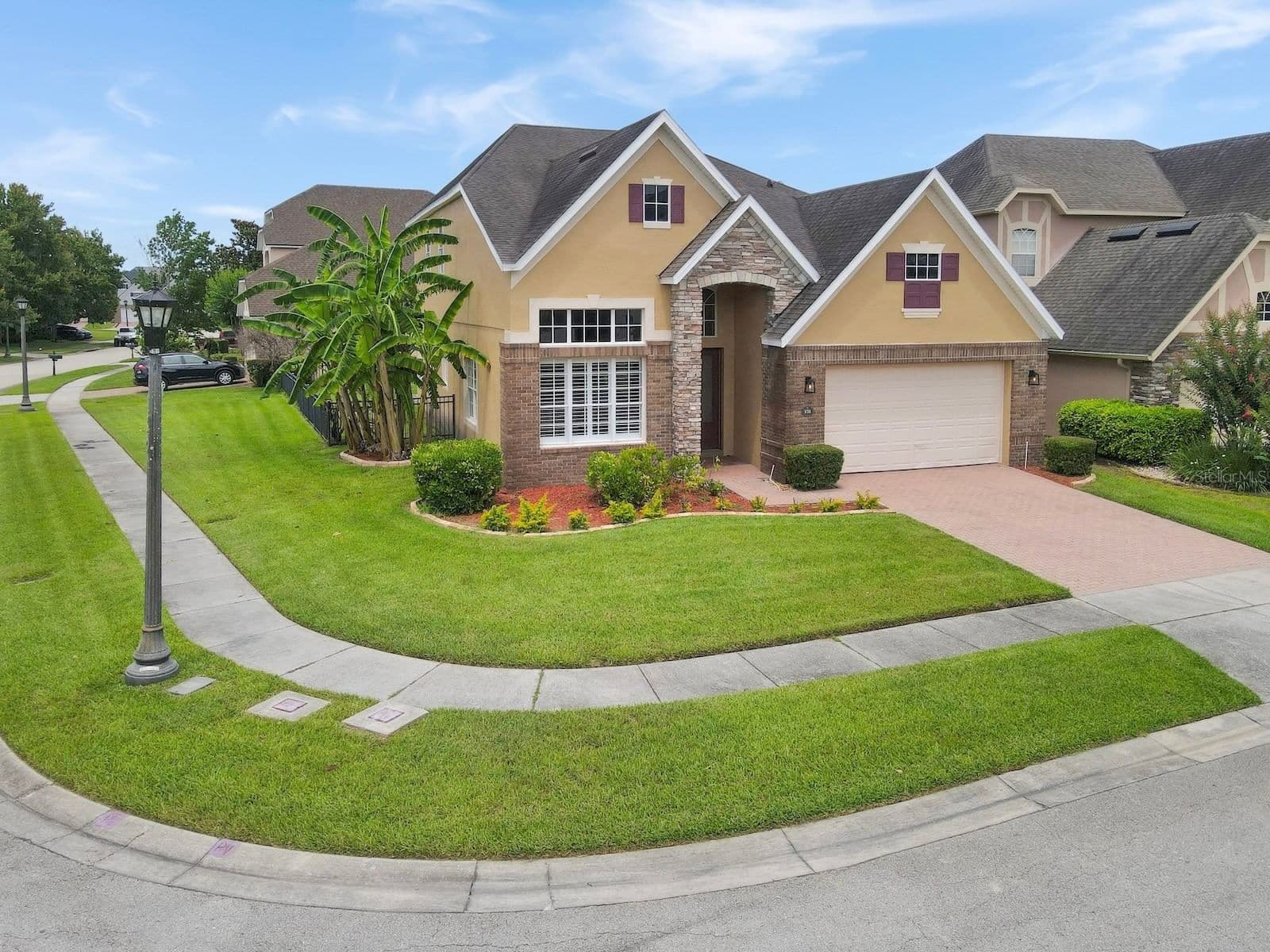 930 SPRING OAK 4