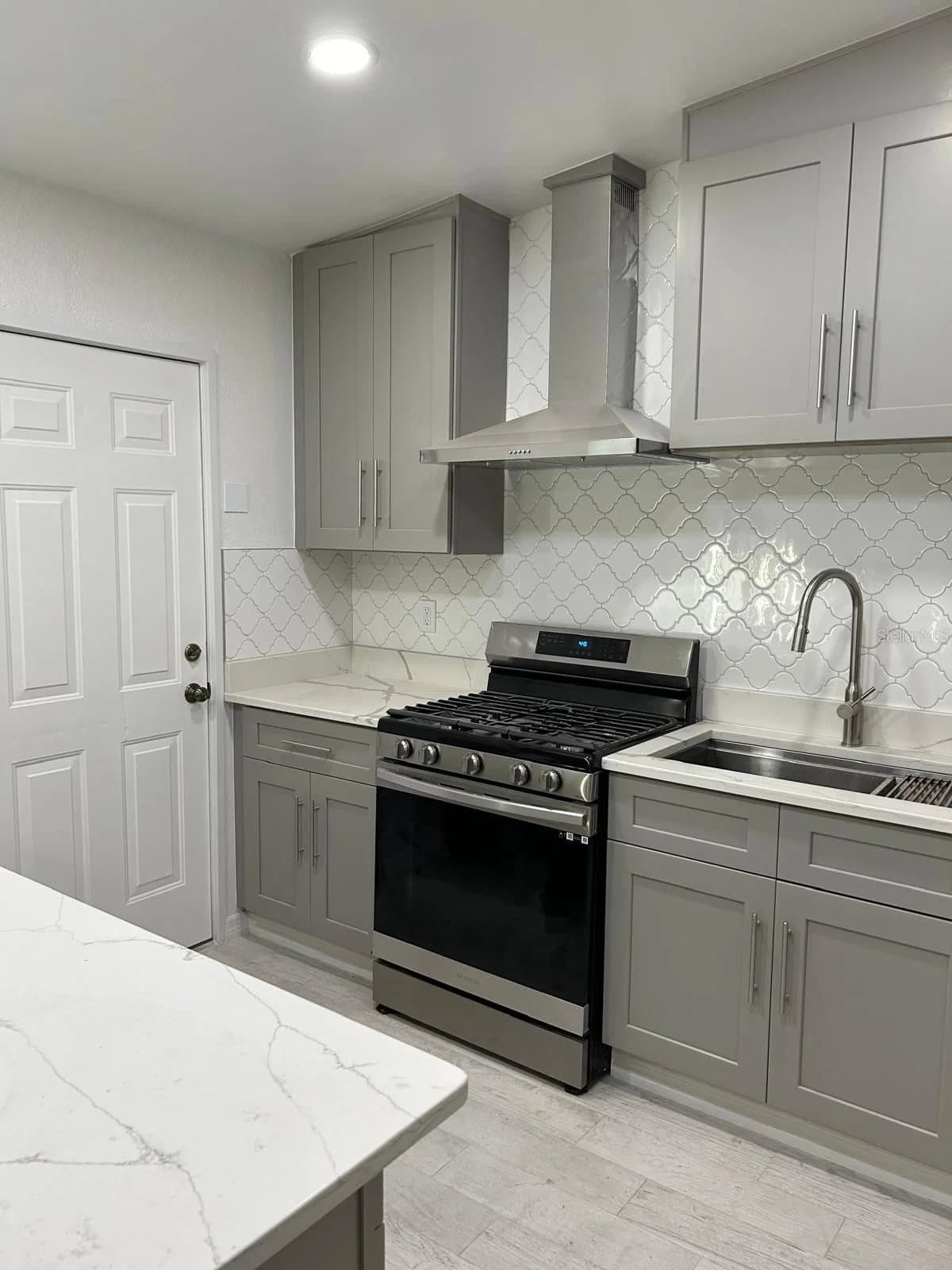 1838 COLTON 4