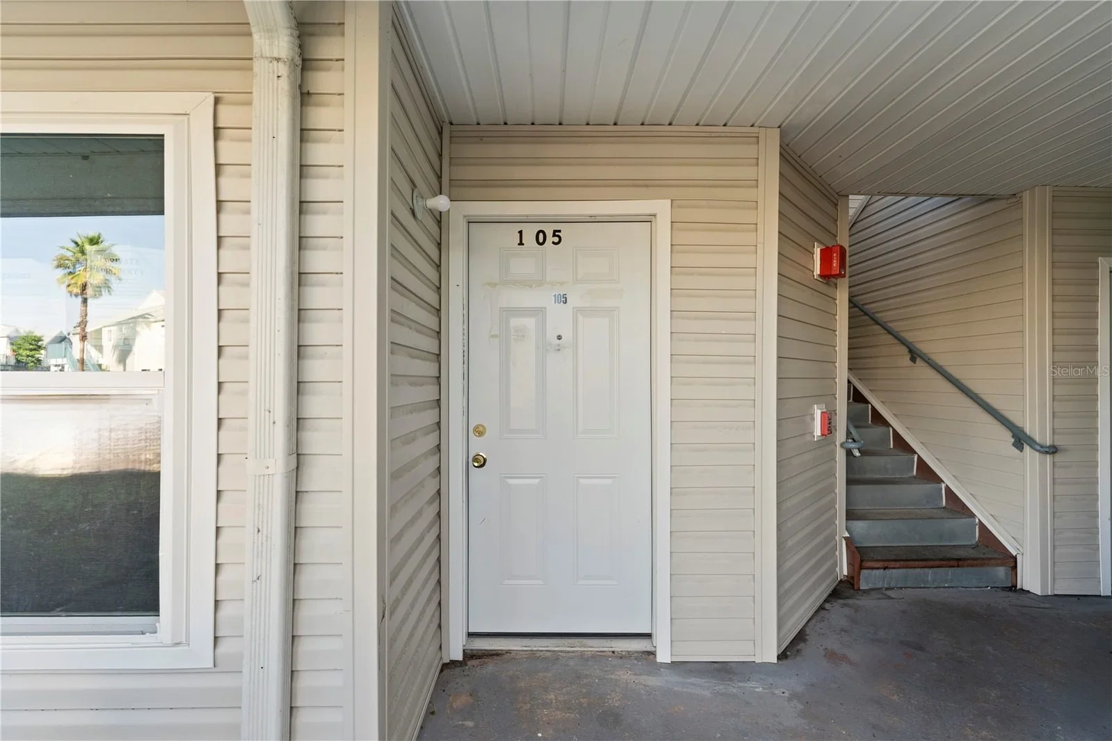 2508 WOODGATE 3
