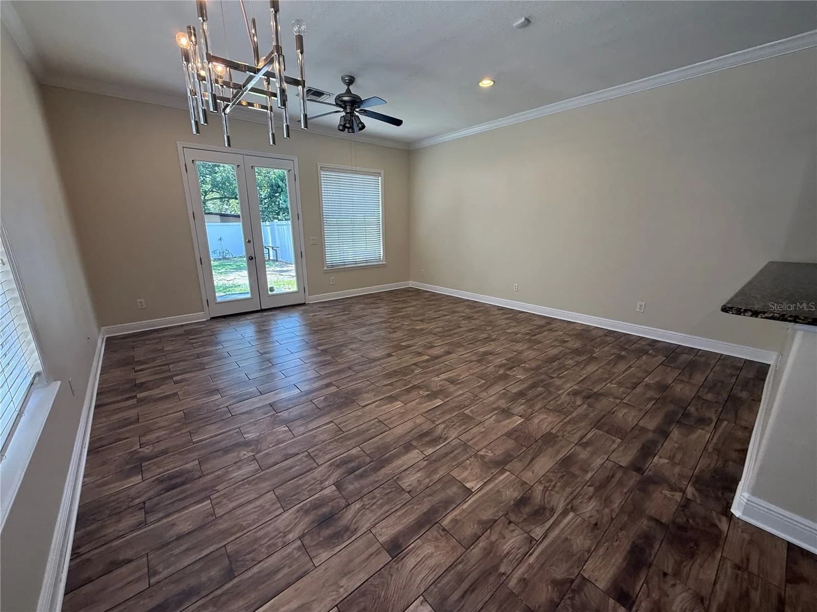 2618 CENTRAL 4