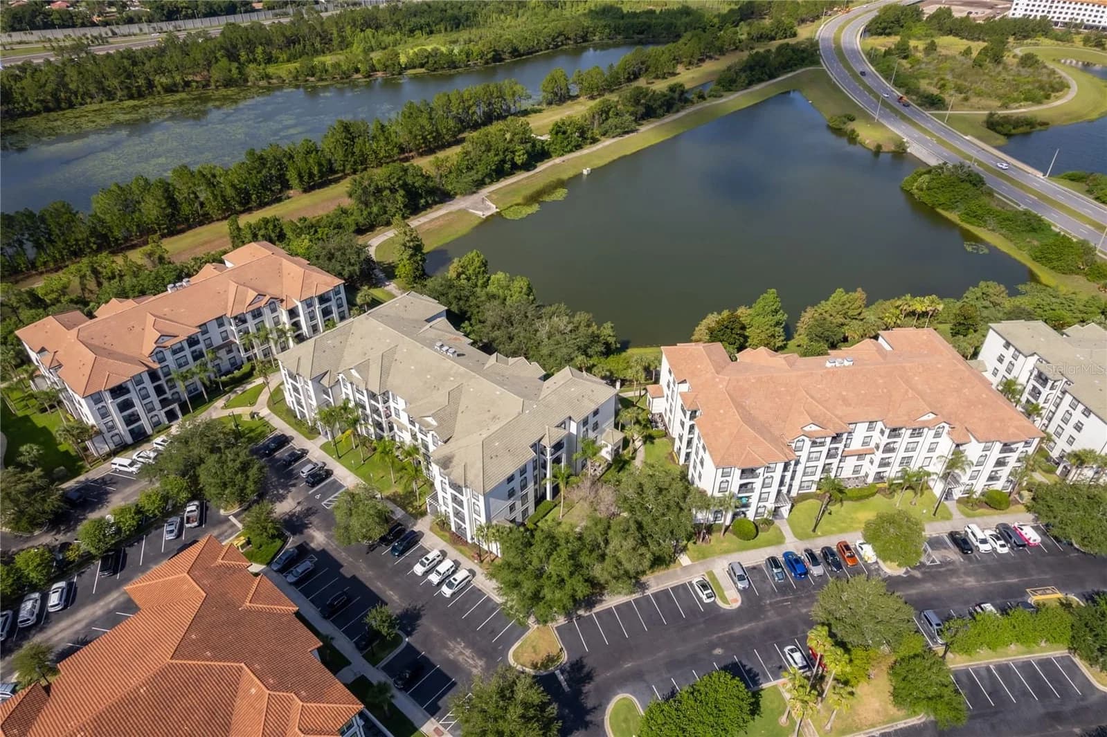 4102 BREAKVIEW 4