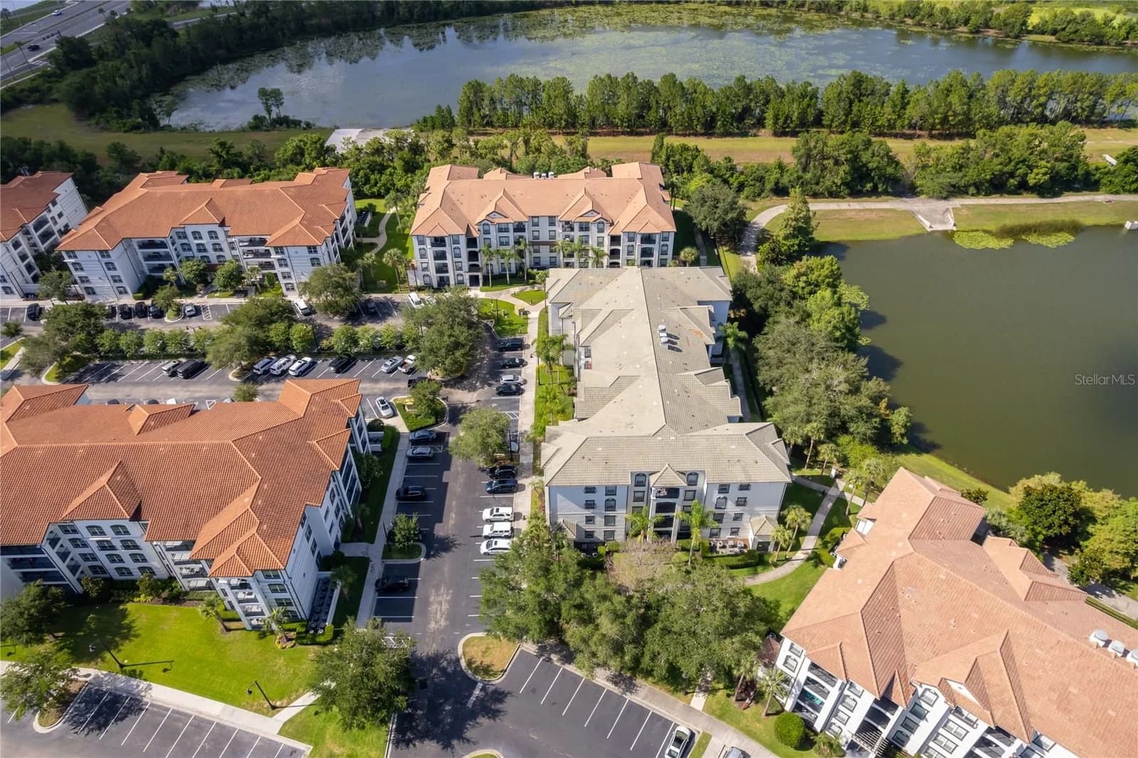 4102 BREAKVIEW 5