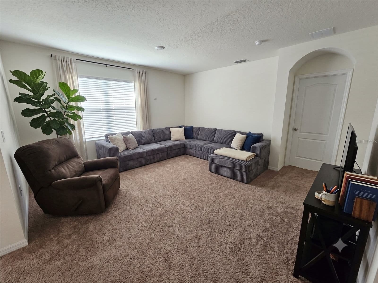 231 WILLOW BEND 4