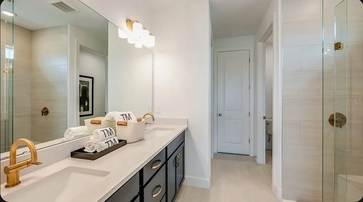 4463 OCHOS RIOS 4