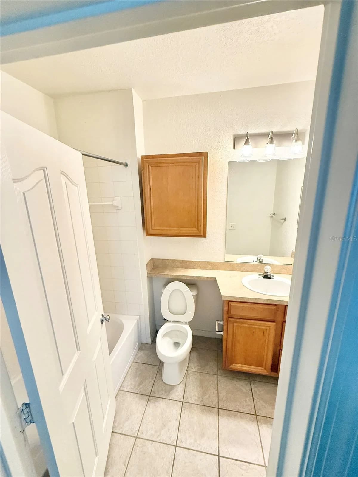 6137 METROWEST 4