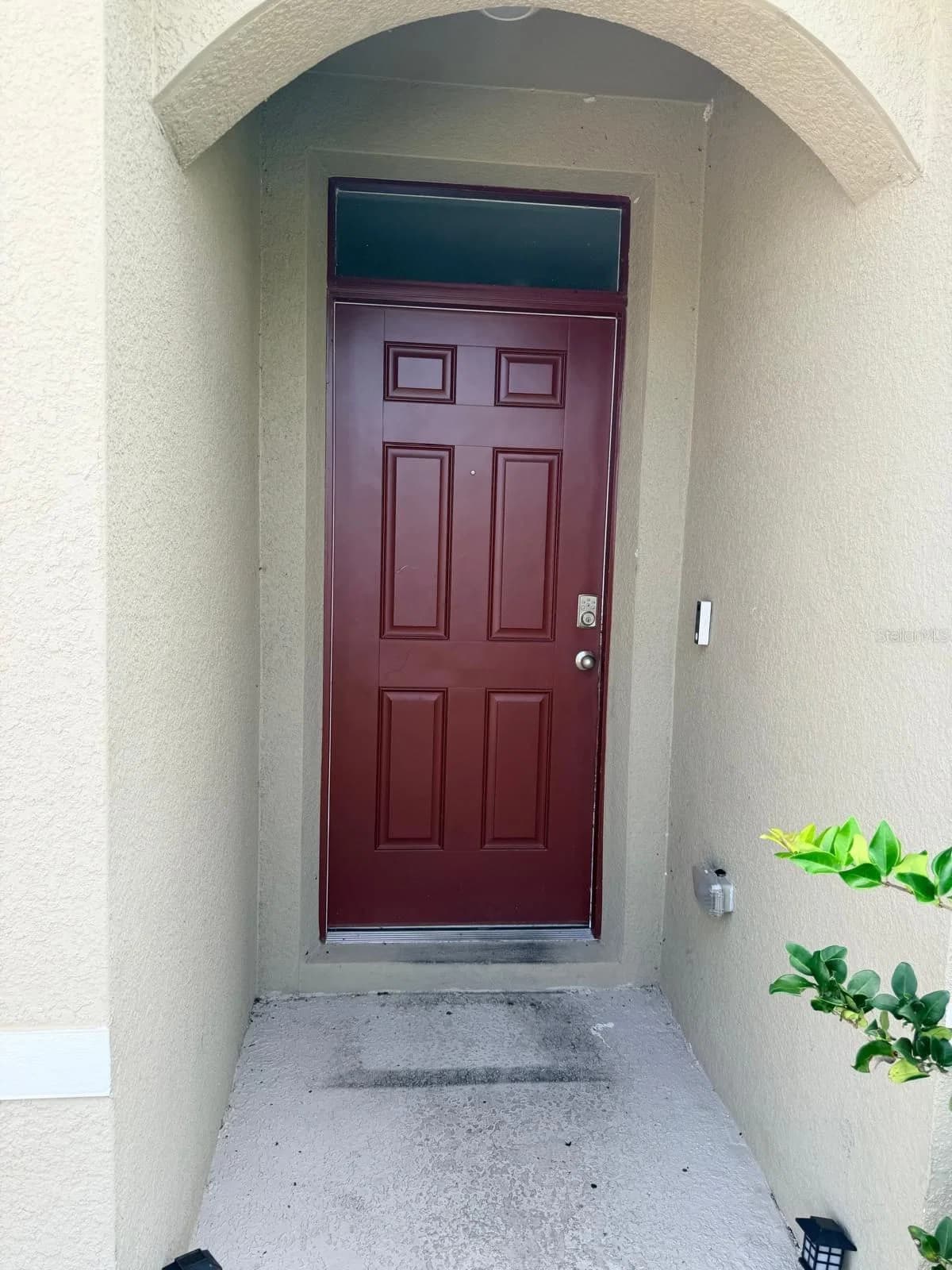 1229 RED HILL 2