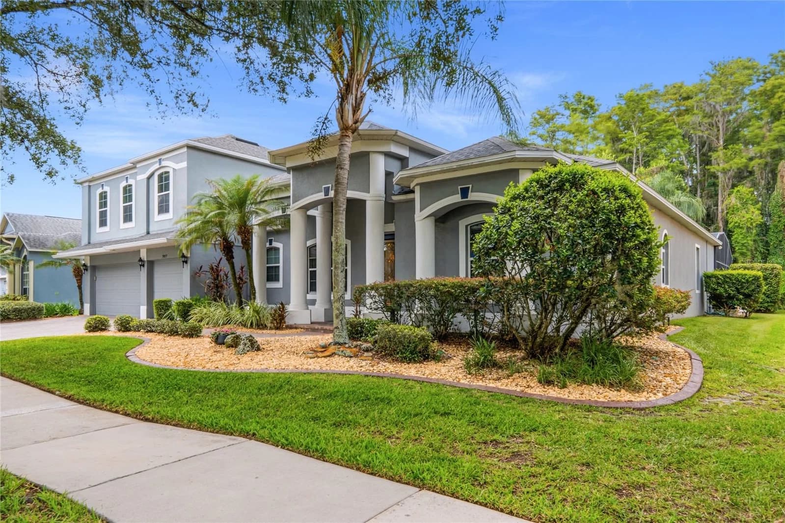 5977 LAKE MELROSE 4