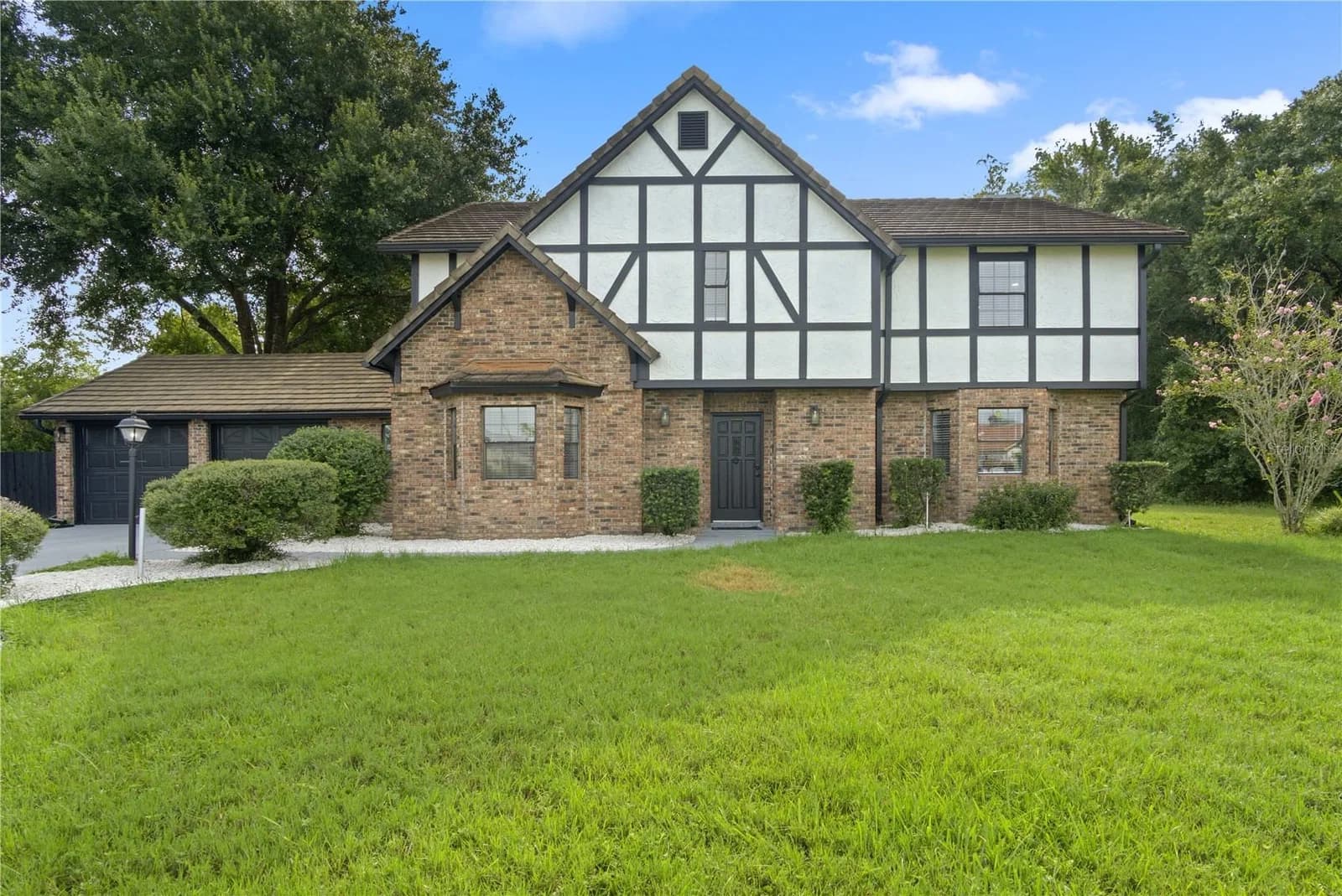 2540 ALBANY, Kissimmee, FL 34758