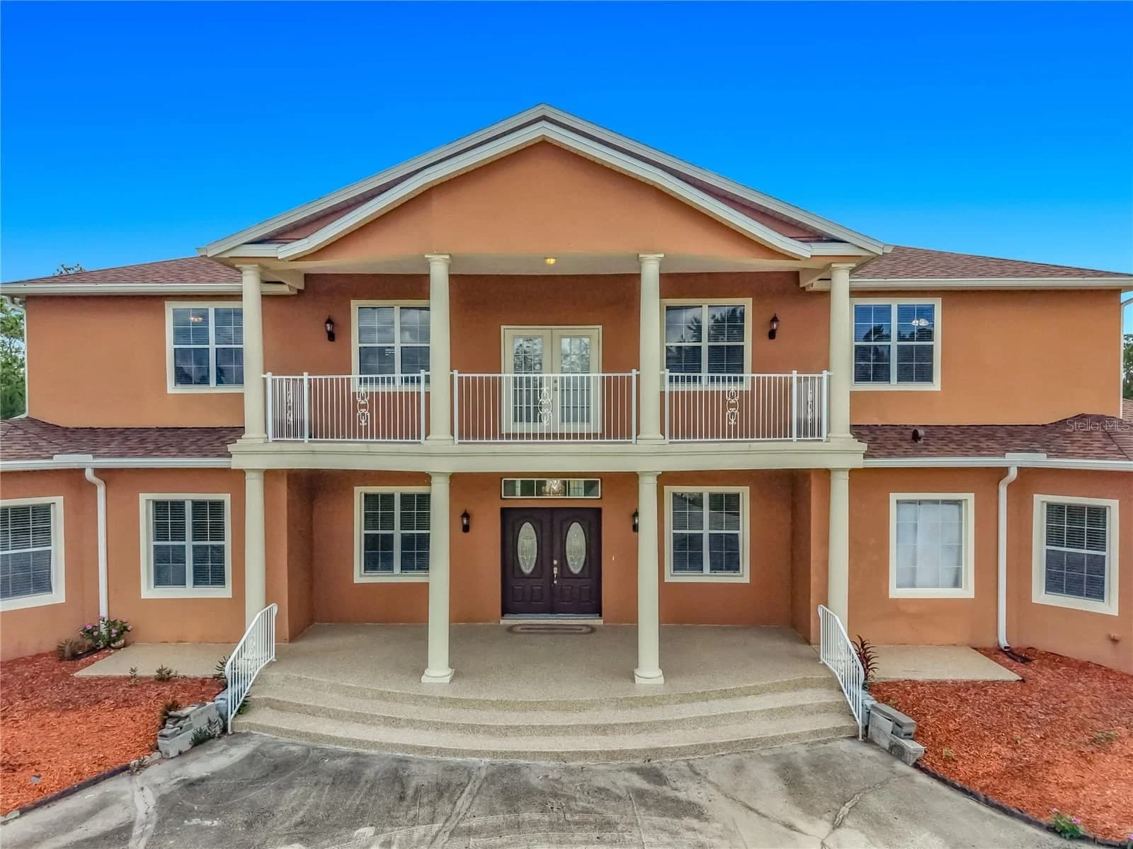 6031 BANCROFT 5