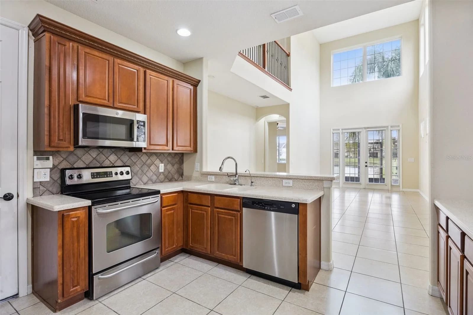551 TERRACE SPRING, Orlando, FL 32828 3