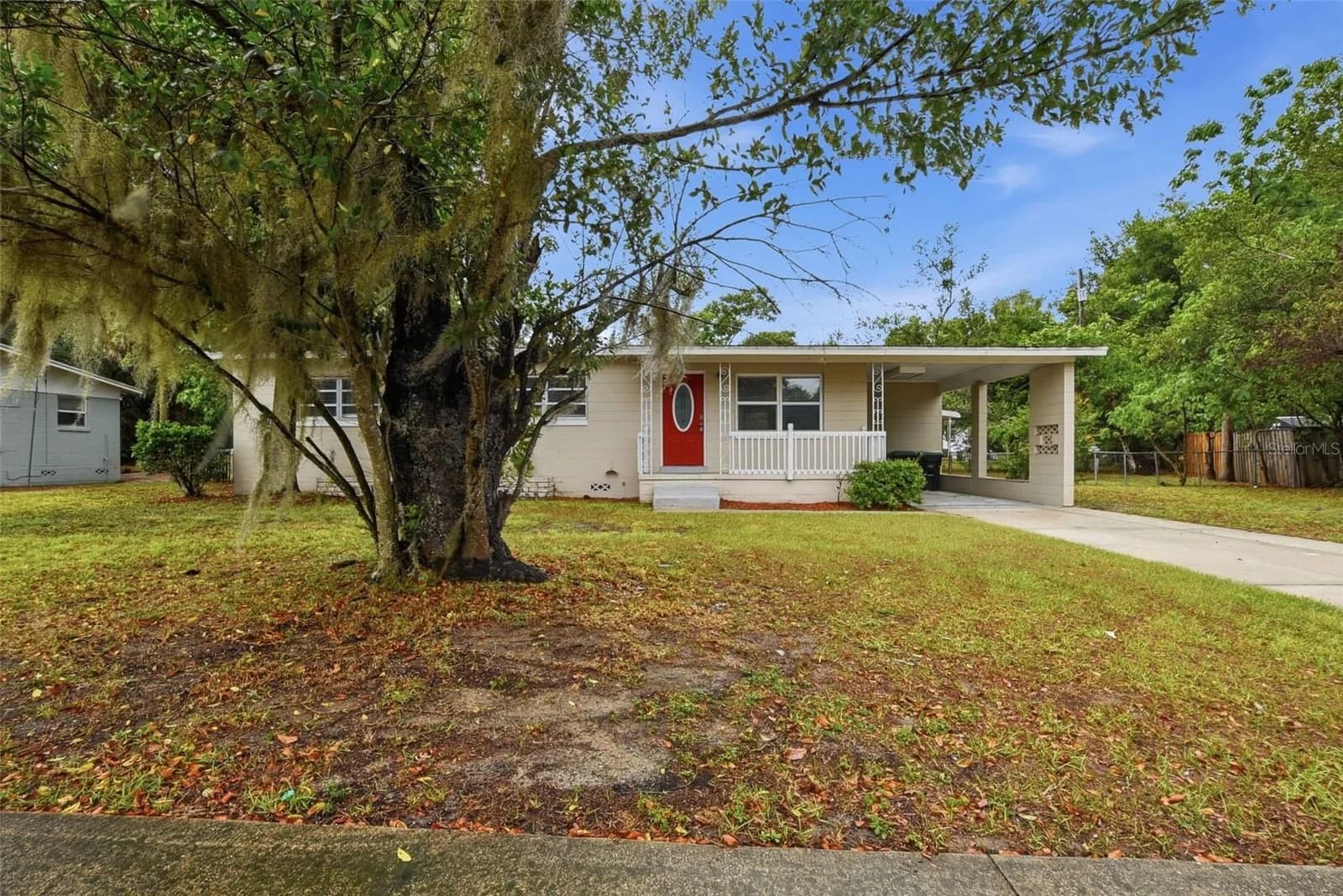 5714 LEJEUNE, Orlando, FL 32808