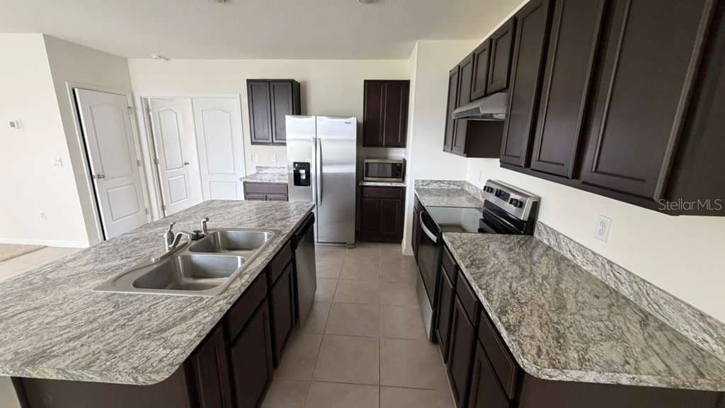 1511 CATBRIAR 5