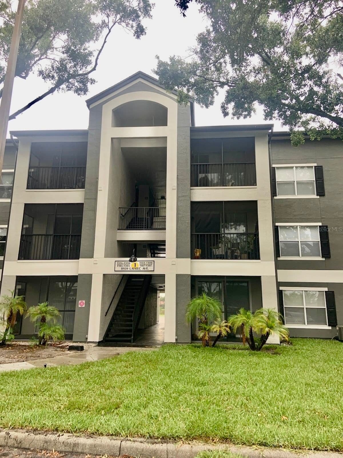 8939 LATREC, Orlando, FL 32819 2