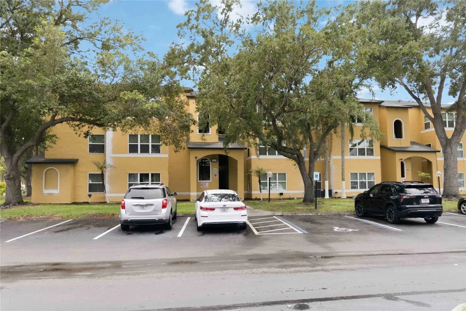 4572 COMMANDER, Orlando, FL 32822 2