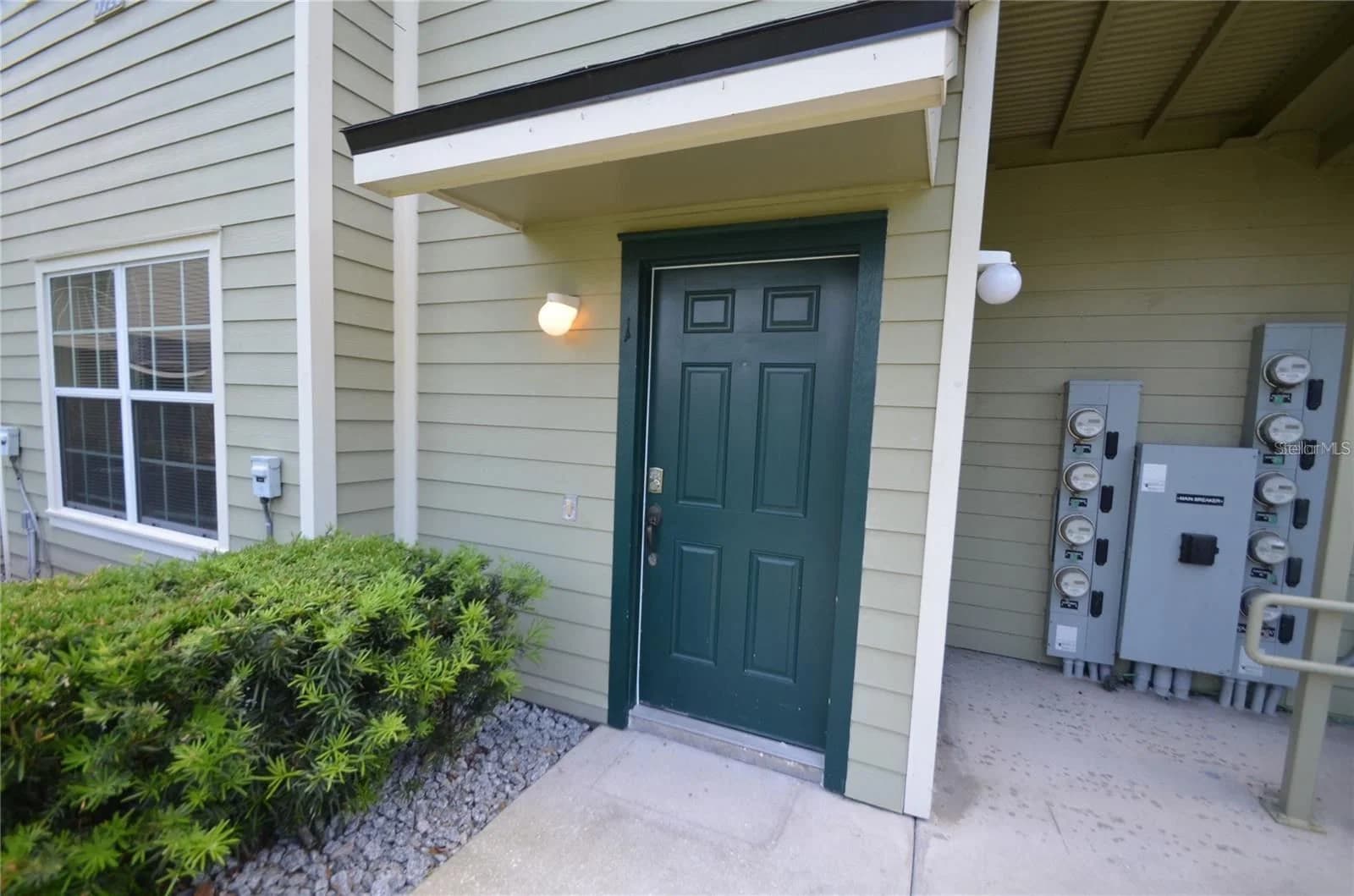 3725 S LAKE ORLANDO PKWY, Orlando, FL 32808