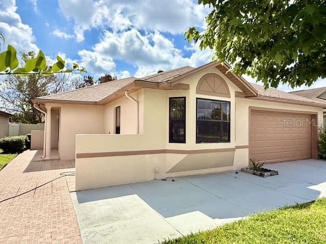 2911 WOOLRIDGE, Orlando, FL 32837 2