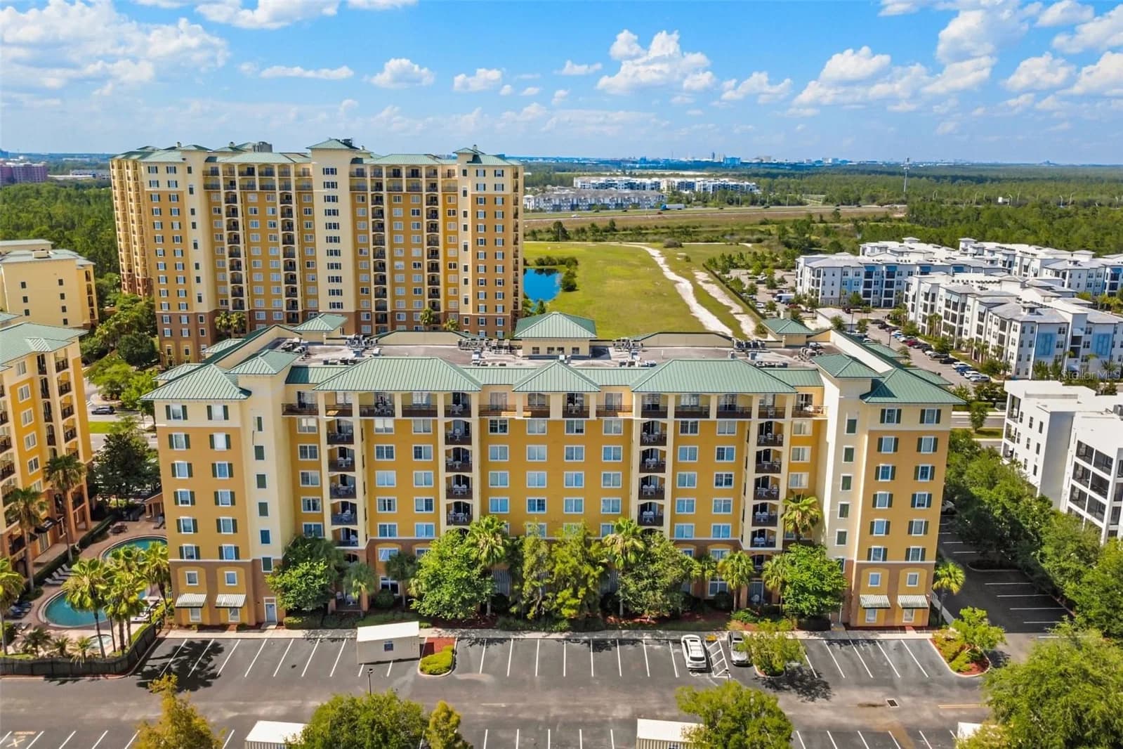 8100 POINCIANA 5