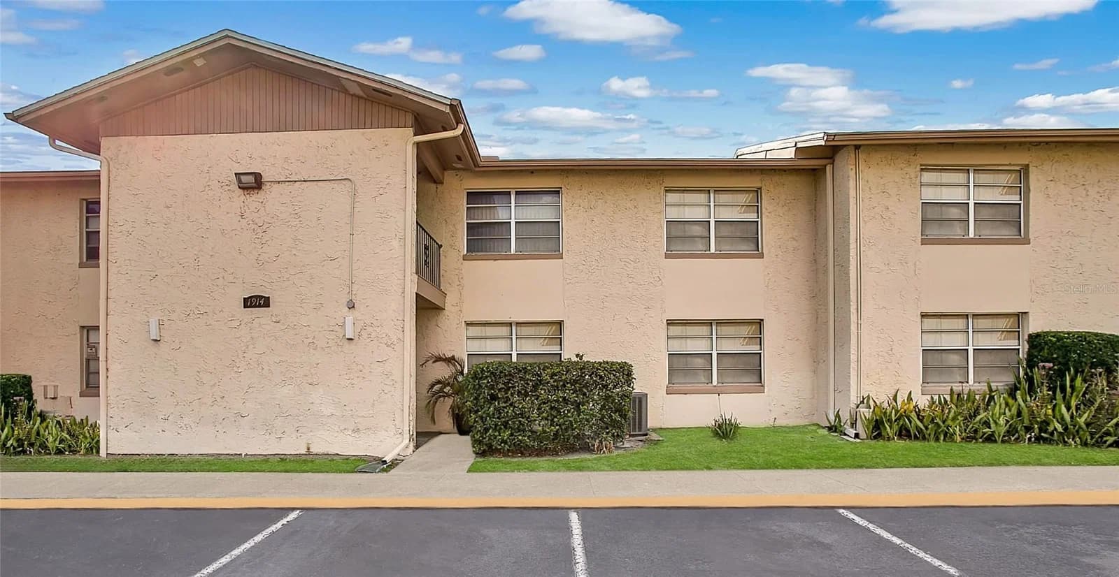1914 HONOUR, Orlando, FL 32839