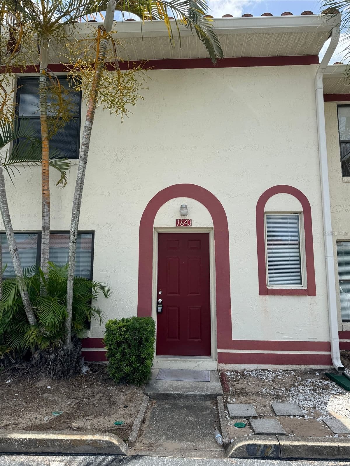 1643 SANDY POINT, Orlando, FL 32807 2