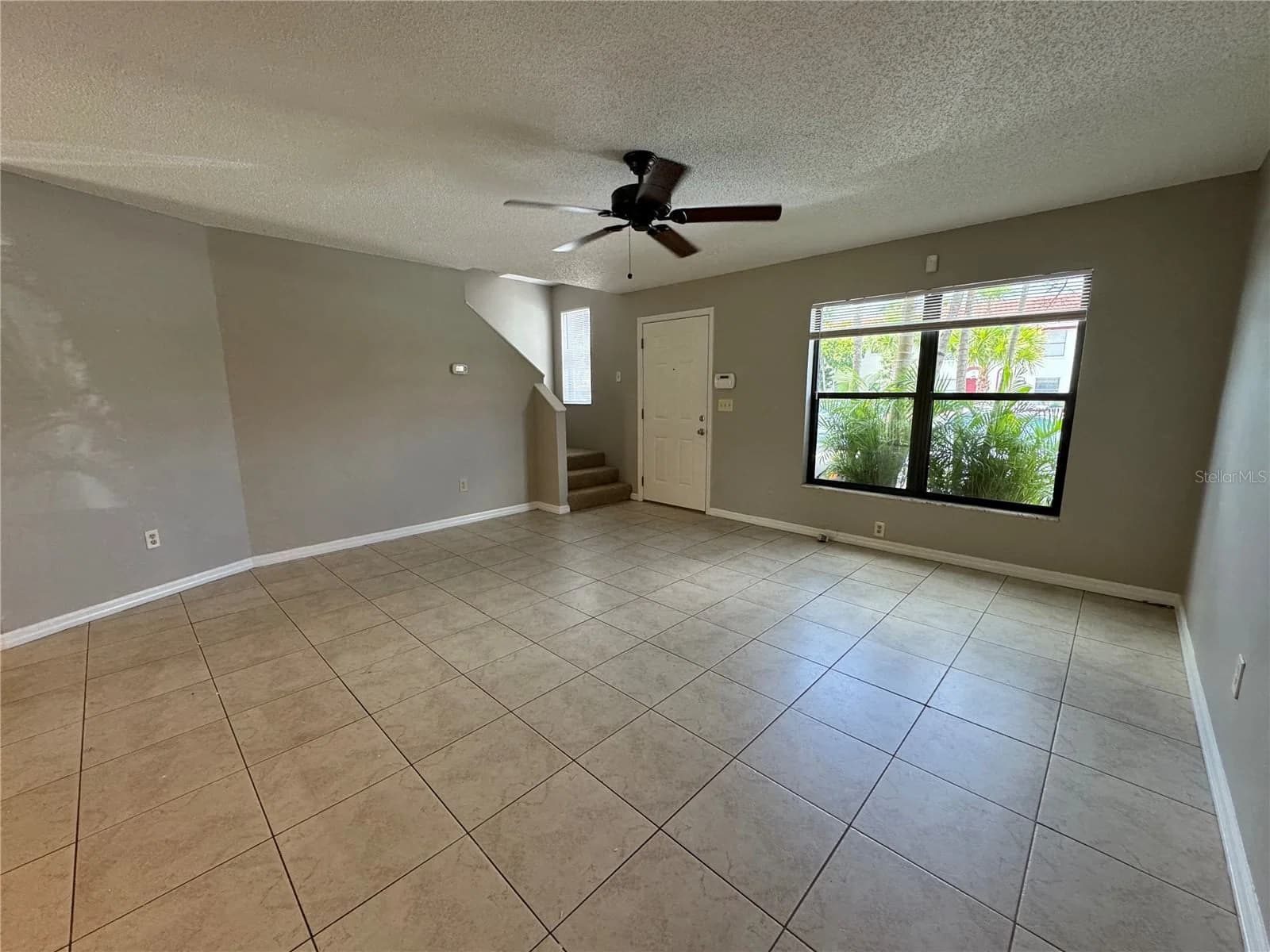 1643 SANDY POINT 5