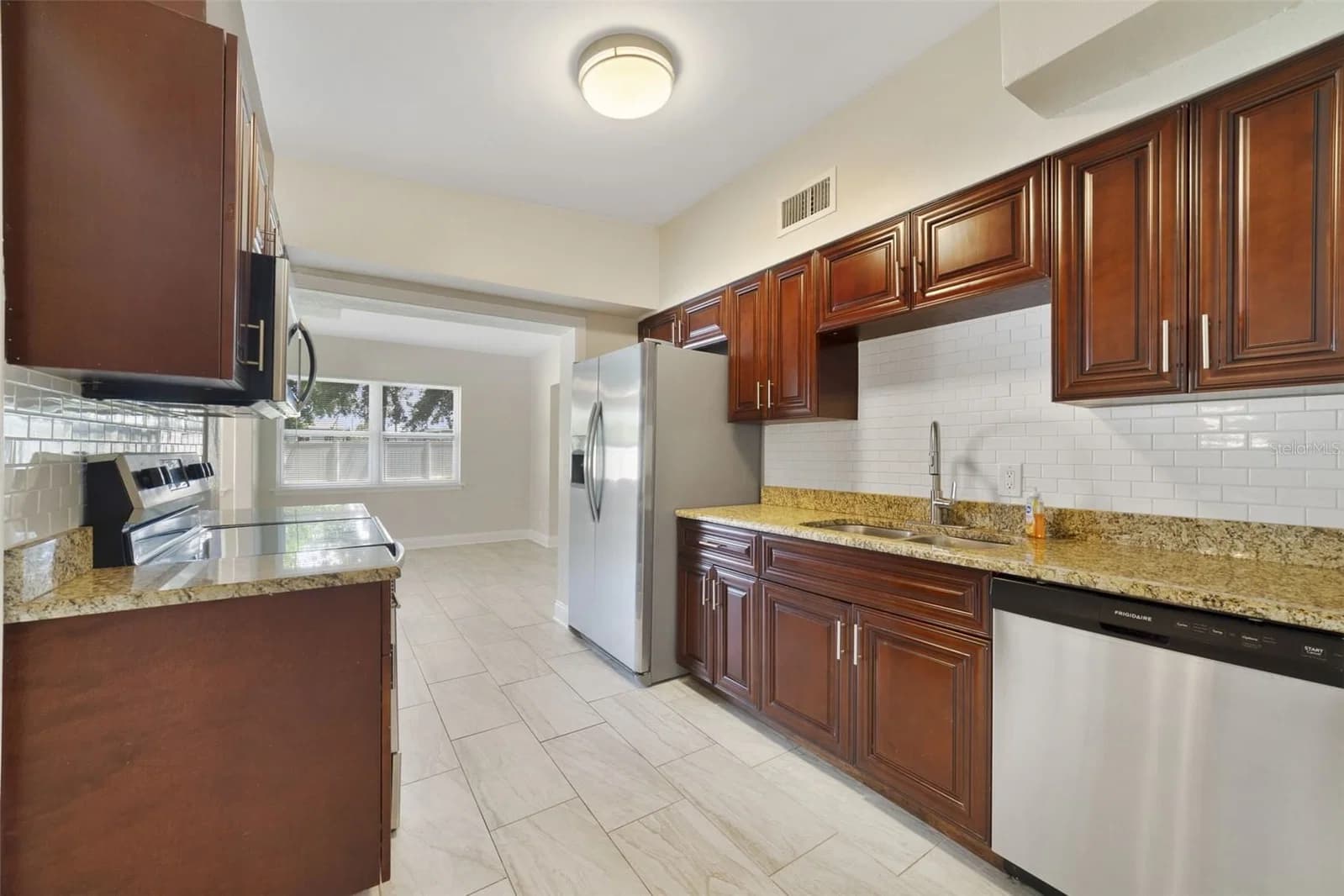 1117 NEUSE, Orlando, FL 32804 2