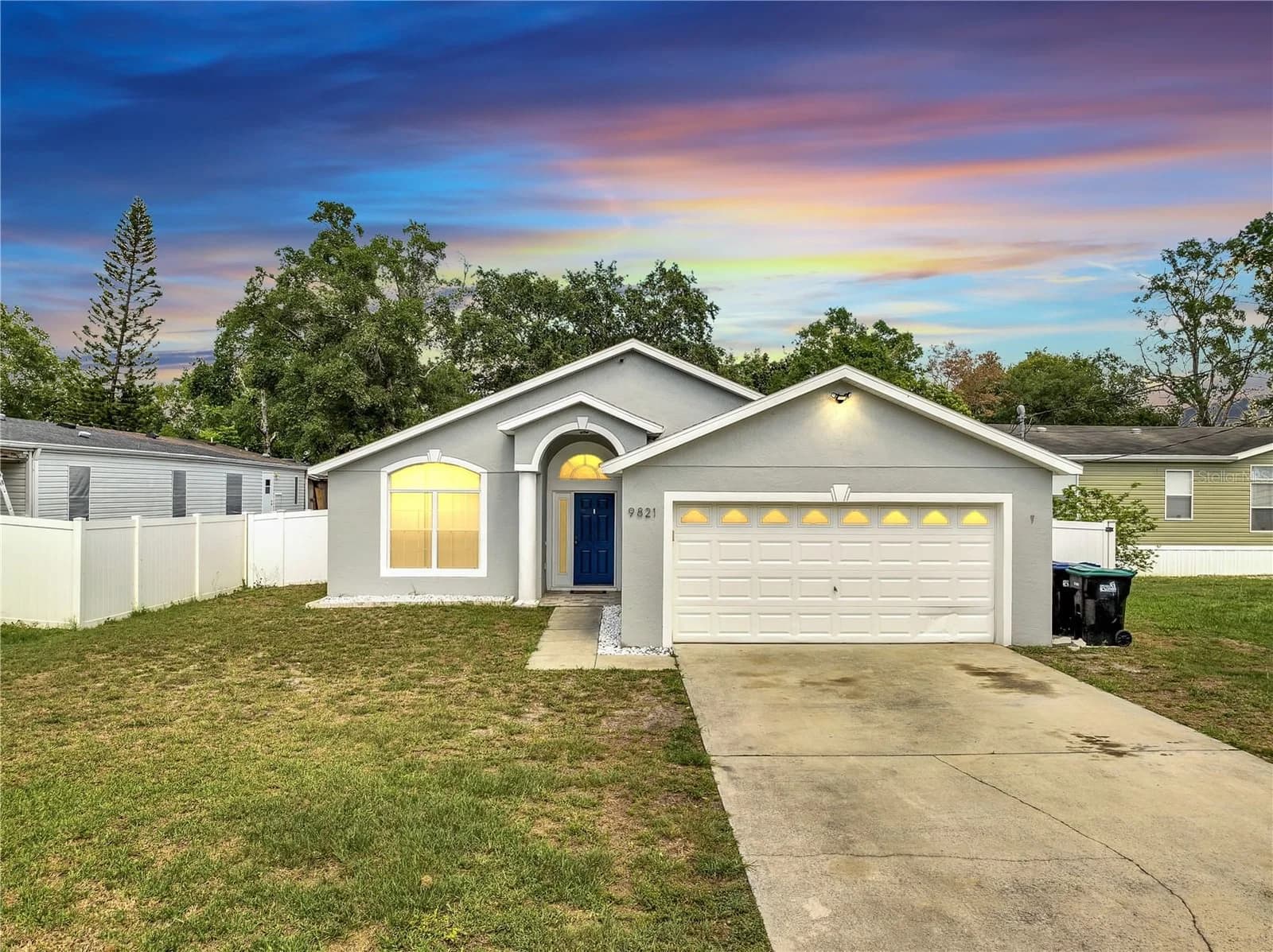 9821 8TH, Orlando, FL 32824